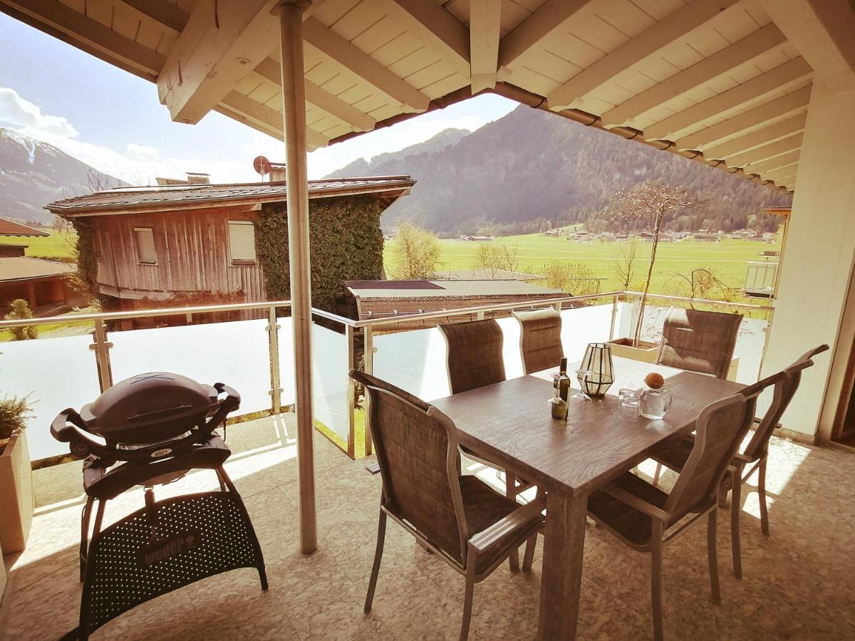 Ferienwohnungen Strass Im Zillertal Exteriör bild